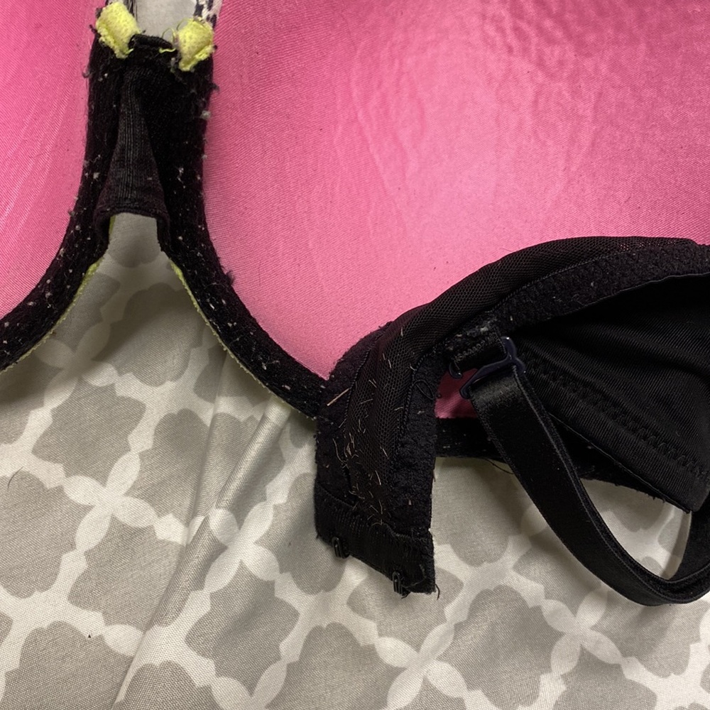 Pink - Picture 4 of 6